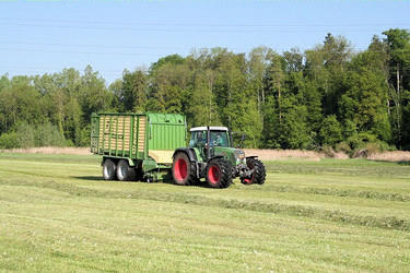 Futterbergung_Ladewagen
Futterbergung_Ladewagen