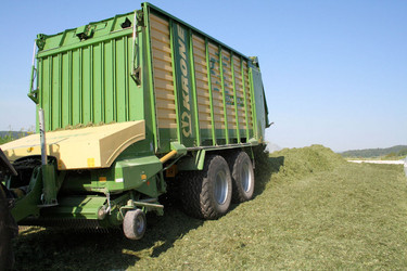 Futterbergung_Ladewagen
Futterbergung_Ladewagen